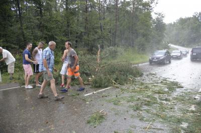 Unwetter mit Hagel und Starkregen ueber Reichenbach/ Fils